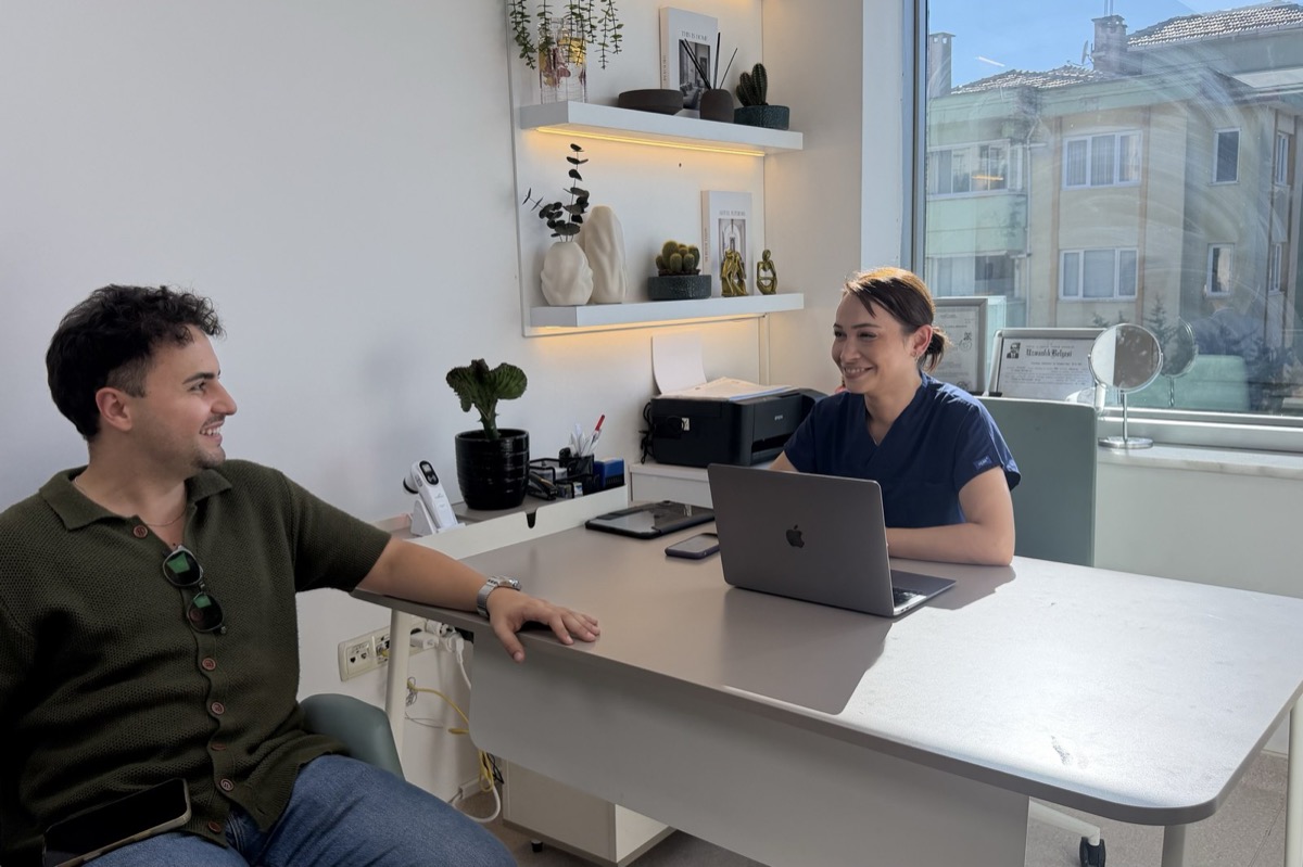 Consultation room at EsteQuality, Istanbul