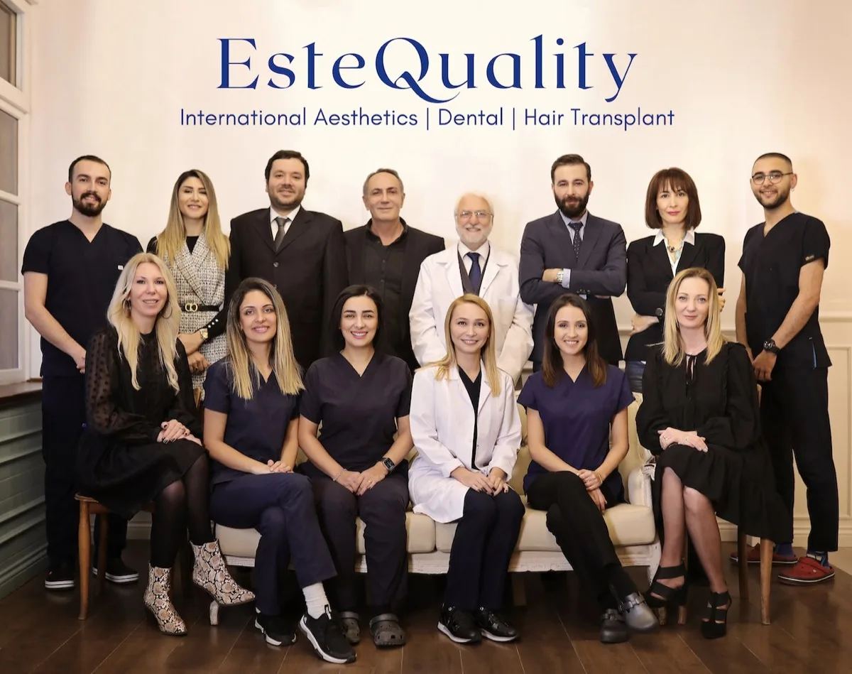 Medizinisches Team von EsteQuality im Behandlungszentrum in Istanbul